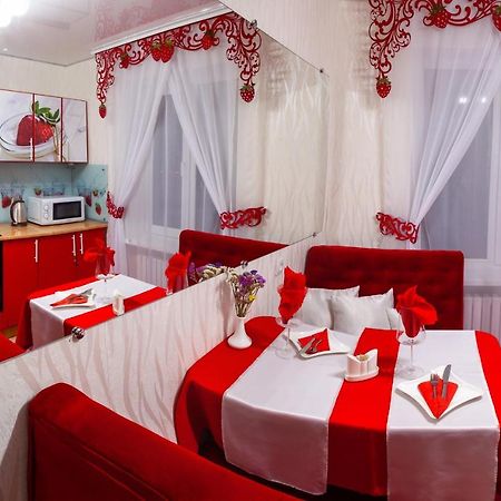 Luxury Apartment Sicheslavska Street 크리보이 로그 외부 사진